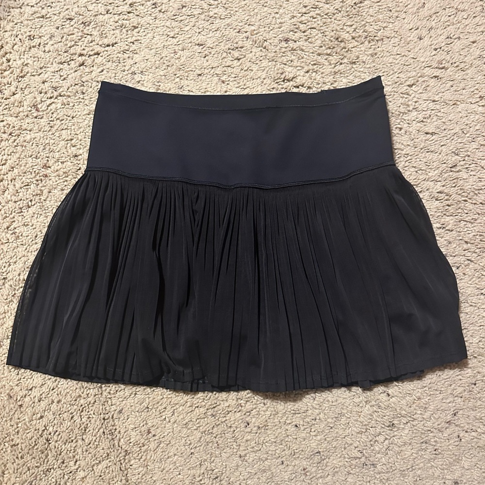 Athleta 15.5” Pleated Skort